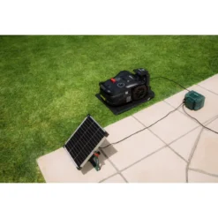 PARKSIDE PERFORMANCE® Akku-Mähroboter »PPAMR 1250 A1«, bis 1250 m² mit Akku, Ladestation und mit Kameraüberwachung ohne Begrenzungsdraht - B-Ware